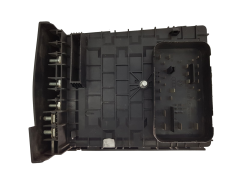 Sicherungskasten Relaiskasten VW Audi 1K0937125 0-1718307-1 Tyco 19965