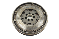 Zweimassenschwungrad 1.5 DCI 302058286R 123003948R Renault Dacia Nissan Zweimassenschwungrad 1.5 DCI 302058286R 123003948R Renault Dacia Nissan