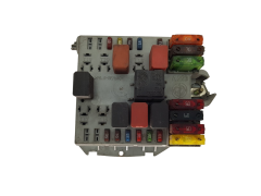 Sicherungskasten Relaiskasten Fiat 46763648 20347