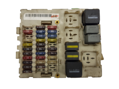 Sicherungskasten Relaiskasten Ford 2M5T14A073BD 518273305 Sicherungskasten Relaiskasten Ford 2M5T14A073BD 518273305