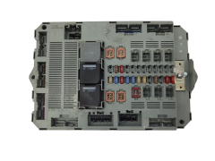 Sicherungskasten Relaiskasten 7340-9553-40 8X2T-14B476-BD Jaguar 20021