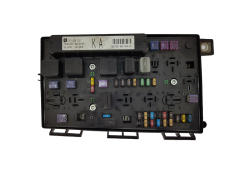 Sicherungskasten Relaiskasten 13250232 KA 5DK009464-30 Opel GM 18846
