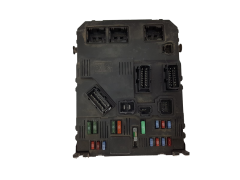 Steuergerät BSI E01-00 9653667580 S118085320E PSA Siemens Steuergerät BSI E01-00 9653667580 S118085320E PSA Siemens