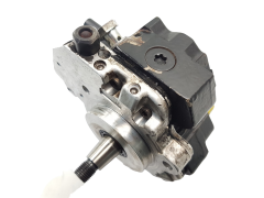 Einspritzpumpe Bosch 7788670 0445010045 0928400560 2.0D BMW 1186 Einspritzpumpe Bosch 7788670 0445010045 0928400560 2.0D BMW 1186