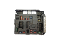 Steuergerät BSM-B3 S118470003C 9643498880 PSA Siemens Steuergerät BSM-B3 S118470003C 9643498880 PSA Siemens