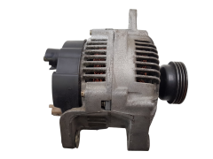 Lichtmaschine Generator Renault 7700429042 A13VI235 80A Valeo Lichtmaschine Generator Renault 7700429042 A13VI235 80A Valeo