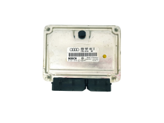 Steuergerät 8E0907401D 0281010823 Audi Bosch 34017