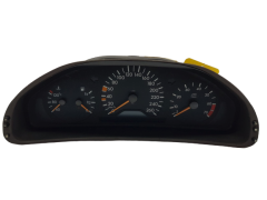 Tacho Kombiinstrument Mercedes E W210 2105409547 110008827022 VDO Tacho Kombiinstrument Mercedes E W210 2105409547 110008827022 VDO