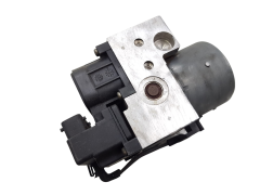 Abs-Pumpe Nissan Primera 476608F815 0265216586 0273004316