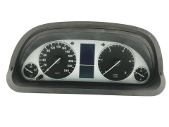 Tacho Kombiinstrument Mercedes B W245 1031098110 1031098101 42016