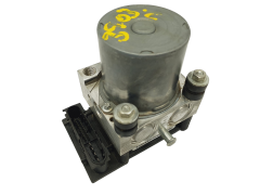 Abs-Pumpe Ford Mondeo 5S71-2M110-AB 0265800585 Bosch 62771