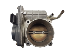 Drosselklappe Nissan RME60-11 SERA526-01 Hitachi 1305