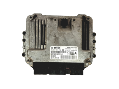 Steuergerät 0281013872 9664843780 9653958980 PSA Bosch 18586 Steuergerät 0281013872 9664843780 9653958980 PSA Bosch 18586