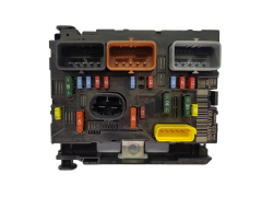 Steuergerät BSM-L03-00 9659741780 PSA Delphi 19239 Steuergerät BSM-L03-00 9659741780 PSA Delphi 19239