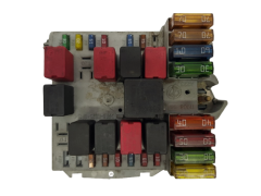 Sicherungskasten Relaiskasten Fiat 51739427 20162