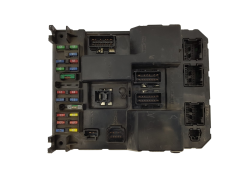 Steuergerät BSI J04-00 9651197680 9651196980 PSA Valeo 1273