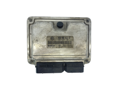 Steuergerät 038906012CE 0281010257 Skoda Bosch 63503