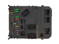 Steuergerät BSI E01-00 9657999680 S118085320F PSA Siemens 1509 Steuergerät BSI E01-00 9657999680 S118085320F PSA Siemens 1509