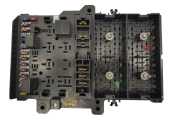 Sicherungskasten Relaiskasten Chrysler P04707994AC 19651