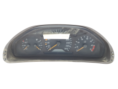 Tacho Kombiinstrument Mercedes E W210 2105406648 110008899018 26796