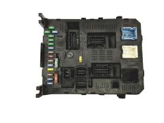 Steuergerät BSI 2004 H05 9661940480 PSA Johnson Controls 23606 Steuergerät BSI 2004 H05 9661940480 PSA Johnson Controls 23606