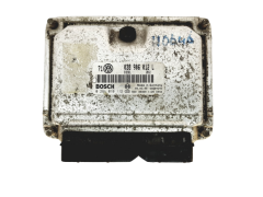 Motorsteuerung VW 038906012L 0281010112 Bosch 19076