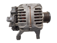 Lichtmaschine Generator Citroen Peugeot Fiat 504087183 024325122 110A Bosch