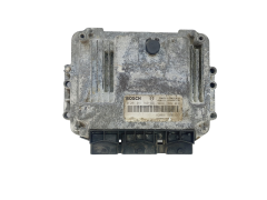 Steuergerät 0281011940 8200311550 8200442263 Renault Bosch 45222