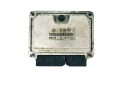 Steuergerät 045906019C 0281010697 VW Bosch 33949