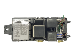 Sicherungskasten Relaiskasten Volvo 30889989 Sicherungskasten Relaiskasten Volvo 30889989