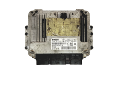 Steuergerät 0281013332 9664257580  9653958980 PSA Bosch 18605