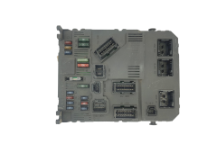 Steuergerät BSI E02-00 S118085210E 9646777380 PSA Siemens 40423 Steuergerät BSI E02-00 S118085210E 9646777380 PSA Siemens 40423