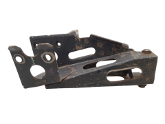 Befestigung, Halterung Rechts Renault Master 2 Movano 8200297570 Befestigung, Halterung Rechts Renault Master 2 Movano 8200297570