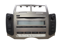 Cd-Radio Mit Mp3 Toyota Yaris 86120-0D490 W13811 Fujitsu 1270