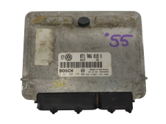 Motorsteuerung VW 0261206175 071906018K Bosch