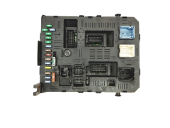 Steuergerät BSI 2004 H05 9661940480 PSA Johnson Controls 22778 Steuergerät BSI 2004 H05 9661940480 PSA Johnson Controls 22778