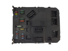 Steuergerät BSI E01-00 9653667580 S118085320E PSA Siemens 2702 Steuergerät BSI E01-00 9653667580 S118085320E PSA Siemens 2702
