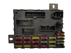 Sicherungskasten Relaiskasten Alfa Romeo 46447809 