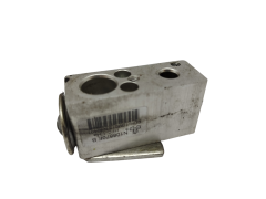 Expansionsventil Klimaanlage 922700505R Dacia N108870E B