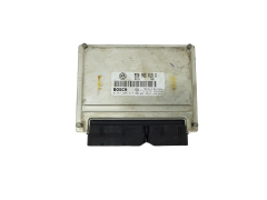 Steuergerät VW 8D0906018R 0261206317 Bosch 16946 Steuergerät VW 8D0906018R 0261206317 Bosch 16946