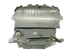 Tacho Kombiinstrument Toyota Yaris 83800-52120 457300-0147 40601
