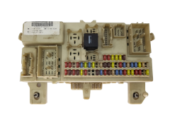 Sicherungskasten Relaiskasten Ford 4M5T-14A073-CF 519099501 20664 Sicherungskasten Relaiskasten Ford 4M5T-14A073-CF 519099501 20664