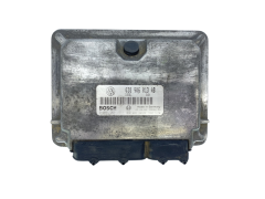Steuergerät 038906013AB 0281001911 Seat Bosch 63636