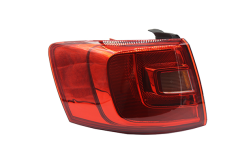 Rückleuchte Links 5C6945095E 89451051802 VW Jetta DPA