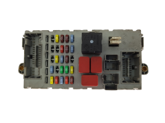 Sicherungskasten Relaiskasten Fiat 51732917 CPL Delphi 19950