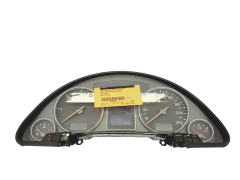 Tacho Kombiinstrument Audi A4 B6 8E0920900G 0263626020 52586
