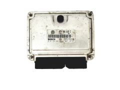 Steuergerät 074906018C 0281010082 VW Bosch 16787 Steuergerät 074906018C 0281010082 VW Bosch 16787