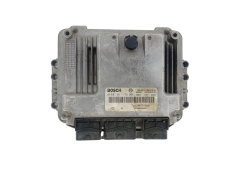 Steuergerät 0281011776 8200391966 8200386508 Renault Bosch 42760