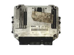 Steuergerät  0281012589 8200527725 8200527756 Renault Bosch 16952