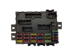 Sicherungskasten Relaiskasten Fiat 46517276 20159
